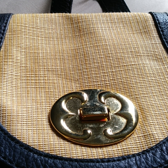 Purse - Picture 2 of 7